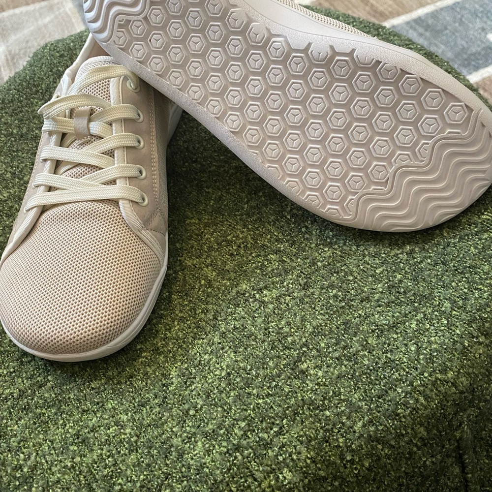 Wide Step Women's Cream Sneakers - Picture 3 of 7
